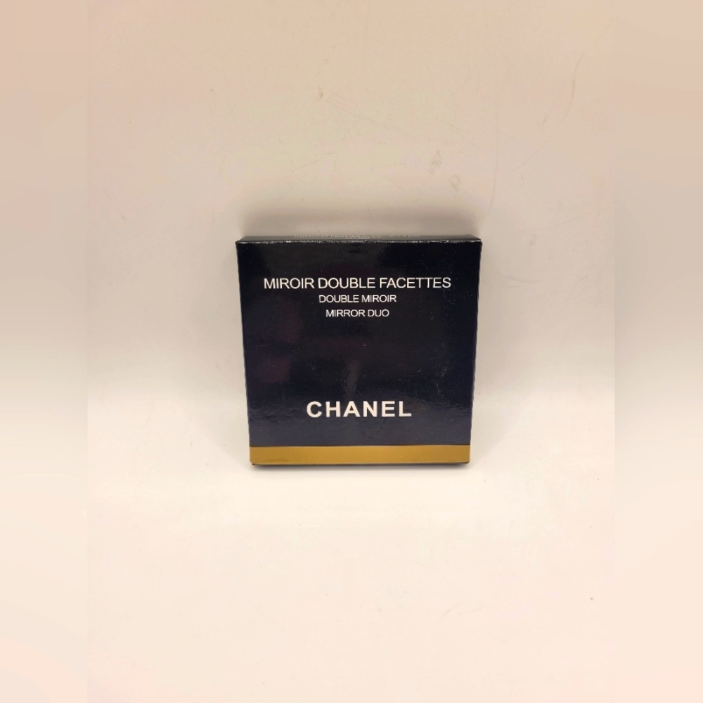 CHANEL 138065 CC Coco Mark Miroir Double Facet Compact Mirror New
